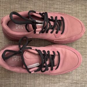 Under Armour Pink and Black Athletic Shoes Low-Top